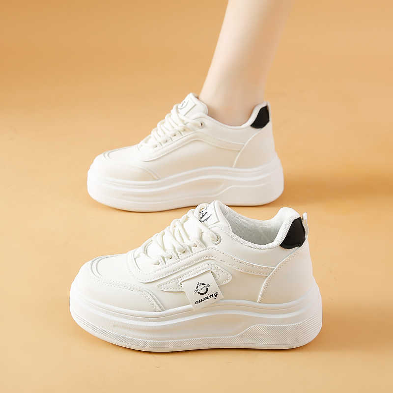 Round Foot Perforated School W - Women'S Shoes To Buy recension och pris